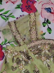 I Am Selling 4 Piece Weeding Suit