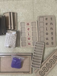 Montessori Language Learning Set