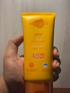 Aqualogica Glow+ Dewy Sunscreen