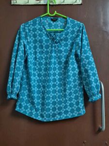 Sea Green Top