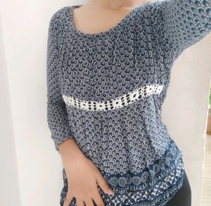 Trendy Top