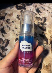 Ariana grande cloud body mist