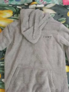 Zero Fuzzy Gray Hoodie - Cozy Comfort
