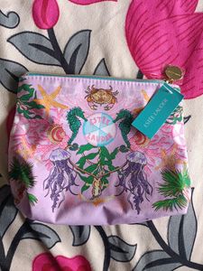 Estee Lauder Beautiful Pouch