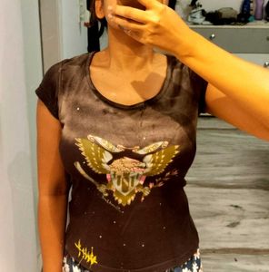 Beautiful Aeropostale TShirt ..
