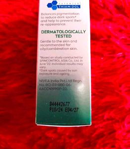 NIVEA Luminous Even Glow Oil Control Face Serum wi