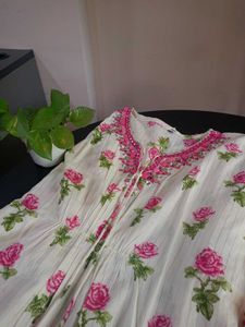 🌺Floral Cotton Kaftan With Mirror Work🌺