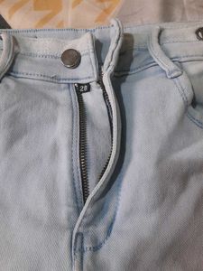 Cute Light Wash Jeans