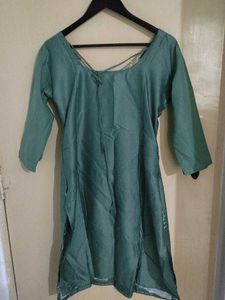 Green Embroidered Kurta