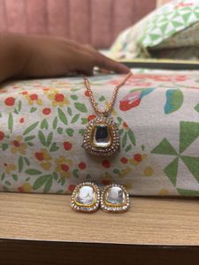Kundan Necklace & Earring Set