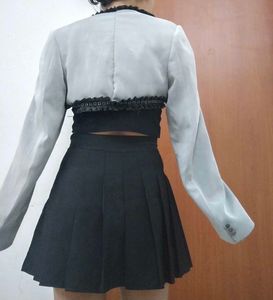 Crop Blazer Pullover Sleeves