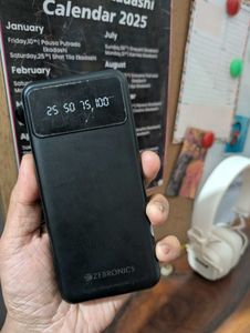 Zebronics - 10000 Mah PowerBank With Inbuilt Cable