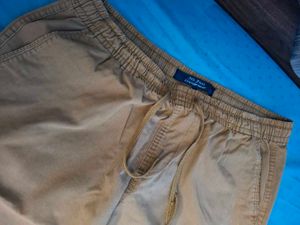 No Fuss L size Men Tshirt &amp; Khaki Casual Trousers