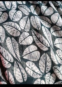 Leaf Print Georgette Saree