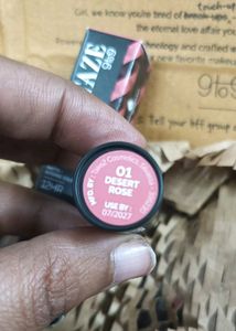 STAZE 9to9 Branded Unused Lipstick Combo Pack Of 2