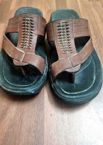 Relaxo Leather Sandals