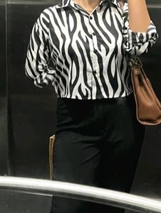 ZARA Women Zebra Print Crop Shirt