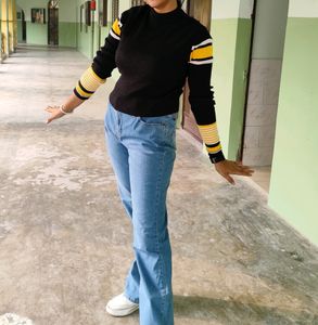 Korean Black Crop Highneck