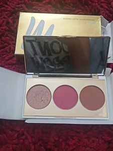 Myglamm Chipset It 3 In 1 Highlighter+Blush+ Bronz