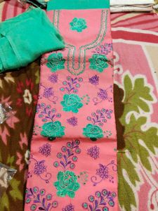 combo of 2 suits with dupatta and bottom