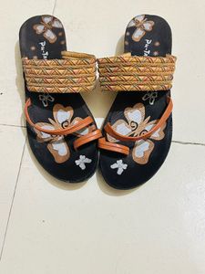 UK 8  Available Flats Sliper For Woman