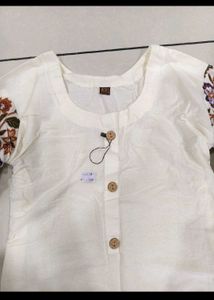 Floral Embroidered Kurta Set