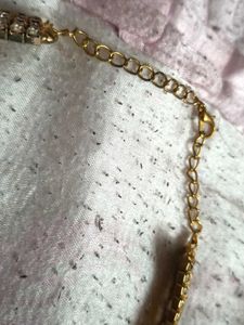 Stones Chokers