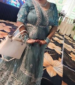 Elegant Aqua Blue Lanhga