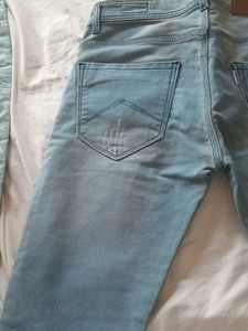 Light Wash Denim Jeans