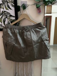 H&amp;M Poplin Parachute Skirt