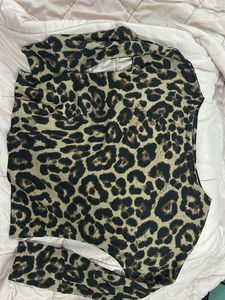Animal print top! 🐯