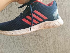 Unisex Sports Shoe