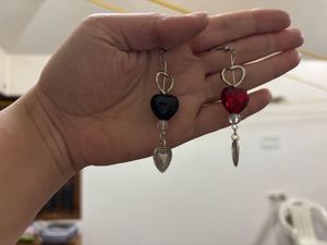 Punk/goth coded Heart Dangly Earrings 🖤🕷️♠️🗝️◾️