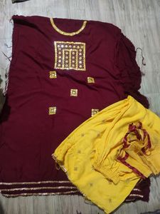 Kurta Set With Dupatta
