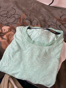 T-shirts bundle