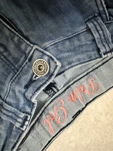 Floral Embroidered girls Denim Jeans