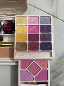 Makeup Kit