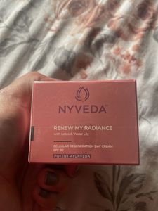 NYVEDA  Cellular Regeneration Day Cream (spf30)