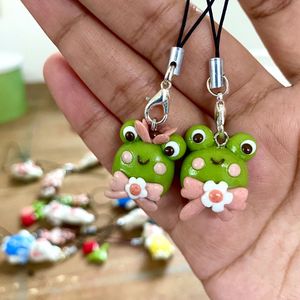 Twin frog Charms