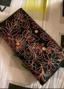 Preety Clutch