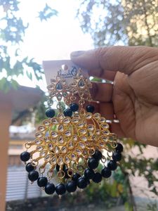 Elegant Gold &amp; Black Pearl Earrings