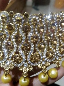 Bridal Necklace Set With Mangteeka