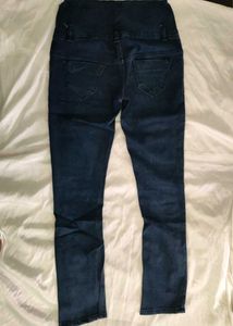 5 Botton High Waist Jean ✨