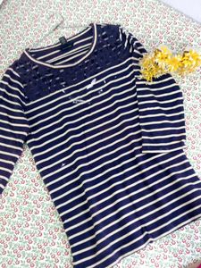 💙 🌟 LANDS’ END 🌟 Navy & White Striped Shirt