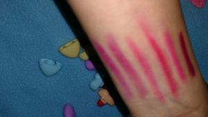 6 Mini Heart Shape Lipstick