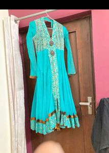 Elegant Women&#39;s Ethnic Kurta Set