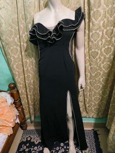 Elegant Black Slit Maxi Dress