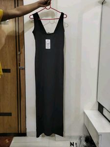 Elegant Black Maxi Dress Price Negotiable