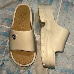 Beige Colour Slippers For Women With