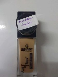 MINI MAKEUP KIT